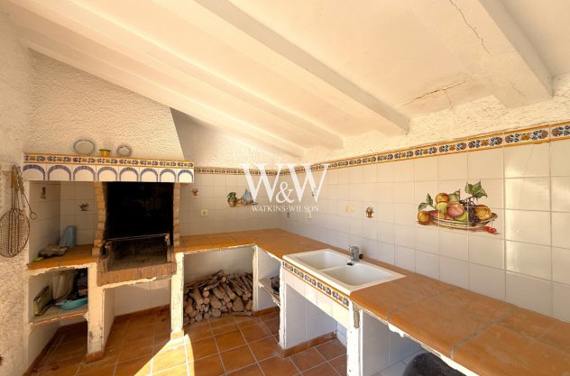 Resale - Villa -
Moraira - Cometa