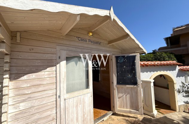 Resale - Villa -
Moraira - Cometa