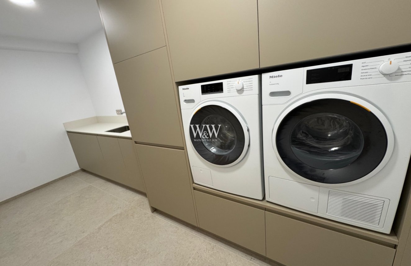 Verkoop - Villa -
Benissa