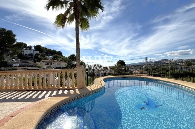 Resale - Villa -
Moraira - Paichi