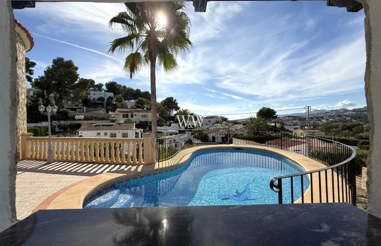 Resale - Villa -
Moraira - Paichi