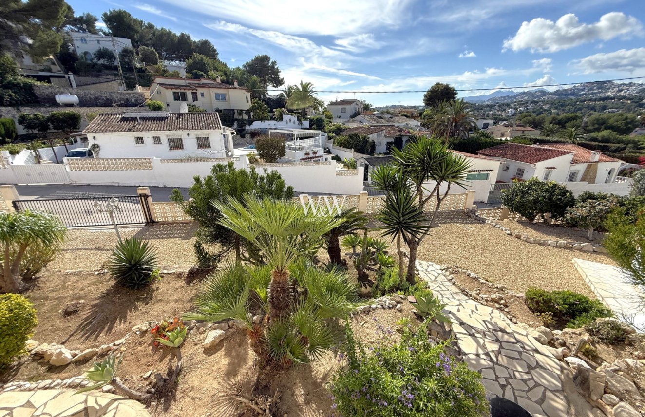 Resale - Villa -
Moraira - Paichi