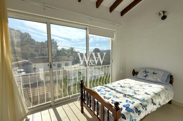 Resale - Villa -
Moraira - Paichi