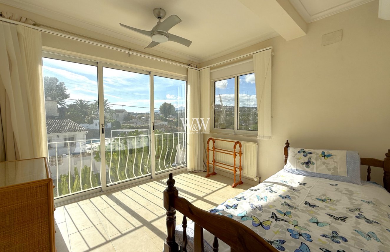 Resale - Villa -
Moraira - Paichi