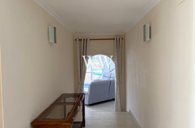 Resale - Villa -
Moraira - Paichi