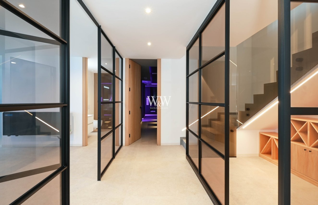 Verkoop - Villa -
Benissa