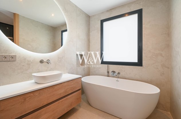 Verkoop - Villa -
Benissa