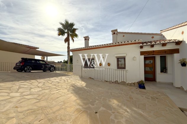 Verkoop - Villa -
Moraira - El Portet
