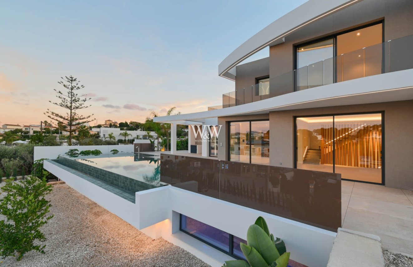 Verkoop - Villa -
Benissa