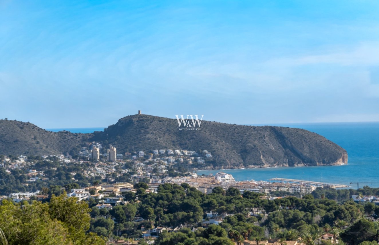 Resale - Villa -
Moraira - Benimeit