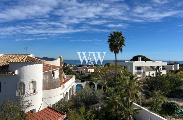 Resale - Villa -
Benissa - La Fustera