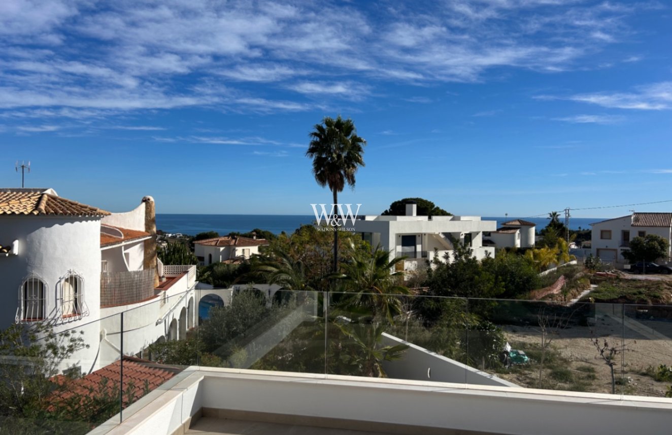 Resale - Villa -
Benissa - La Fustera