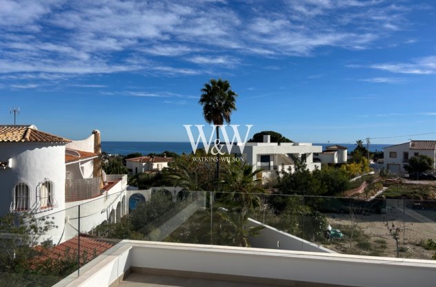 Resale - Villa -
Benissa - La Fustera