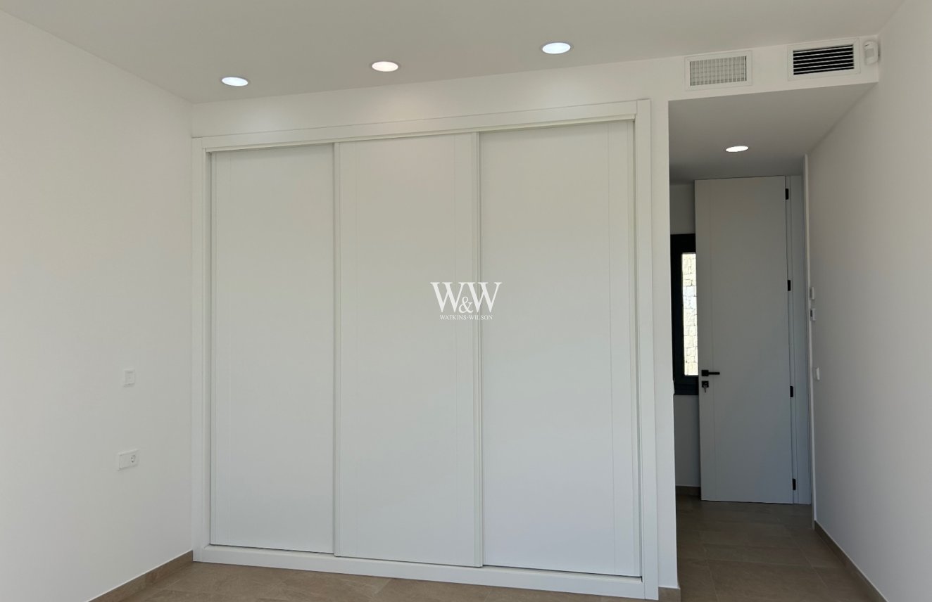 Resale - Villa -
Benissa - La Fustera