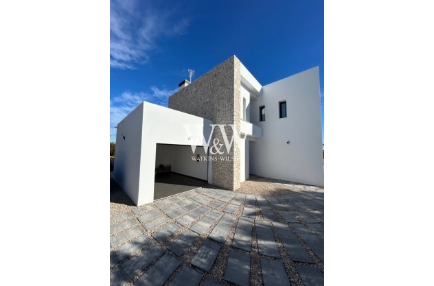 Resale - Villa -
Benissa - La Fustera