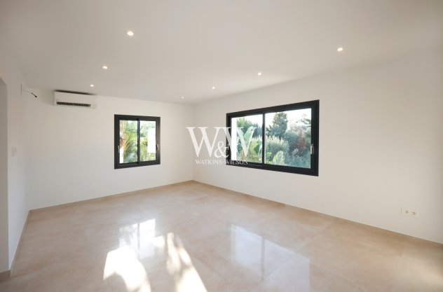 Reventa - Villa -
Calpe - Los Pinos