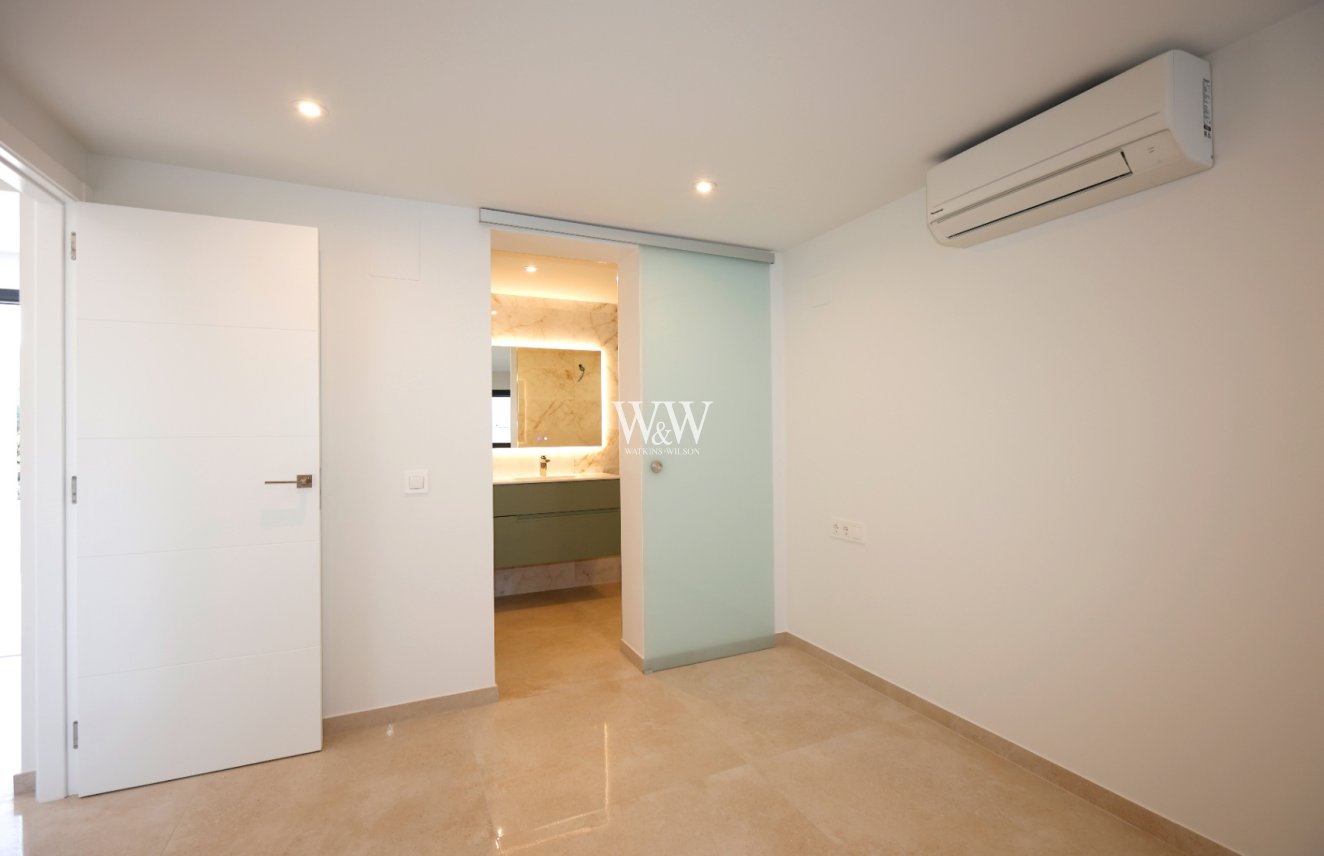 Reventa - Villa -
Calpe - Los Pinos