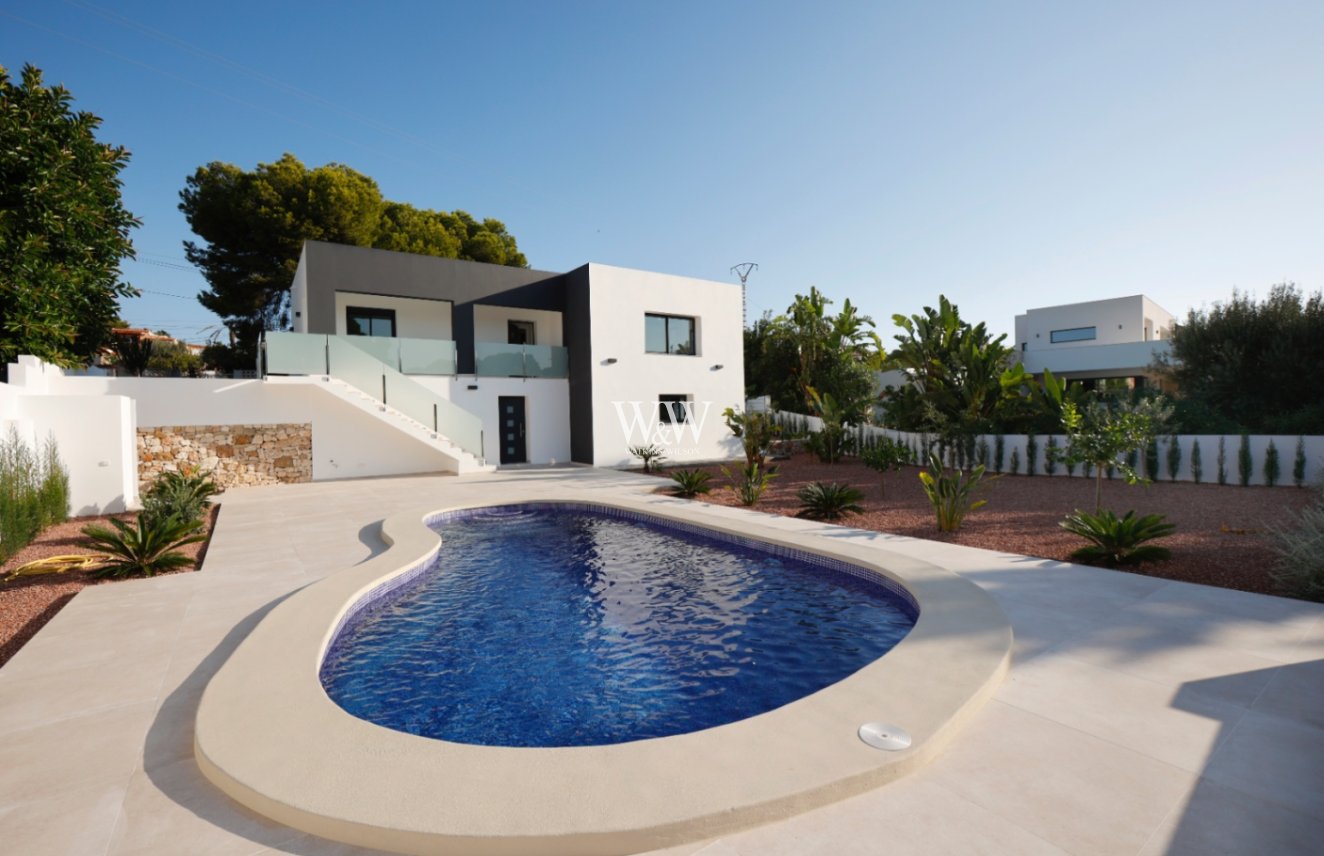 Reventa - Villa -
Calpe - Los Pinos