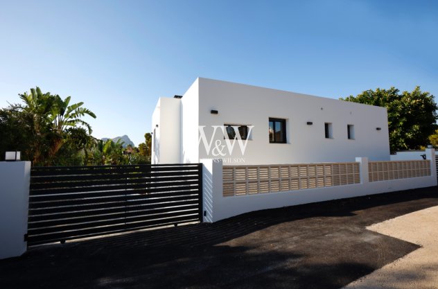 Reventa - Villa -
Calpe - Los Pinos