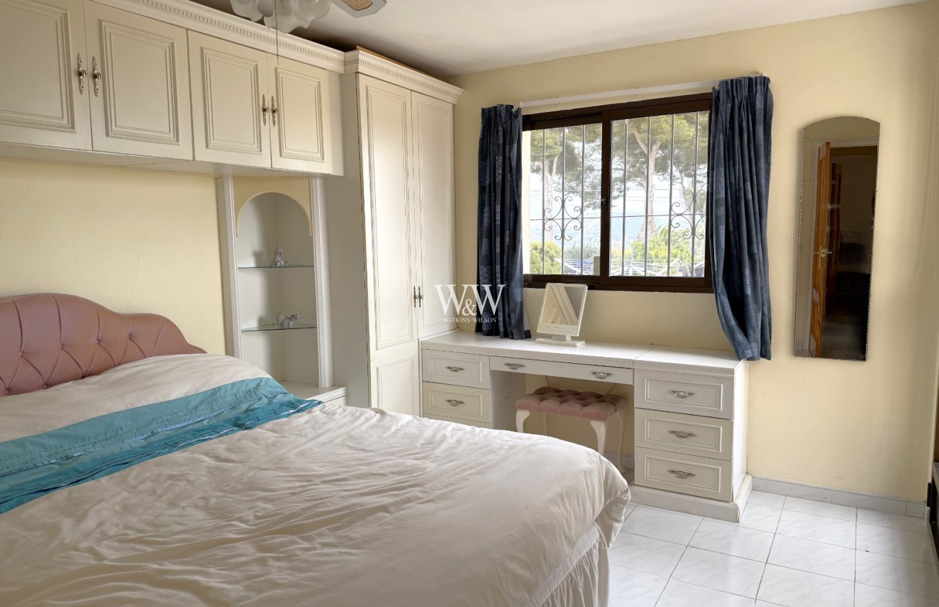 Resale - Villa -
Moraira - Pinar de Advocat