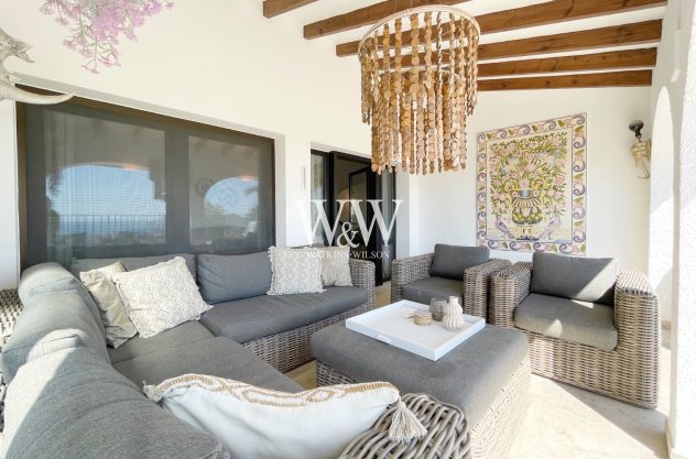 Resale - Villa -
Moraira - Benimeit