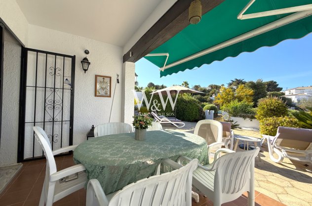 Resale - Bungalow -
Moraira - Pla del Mar