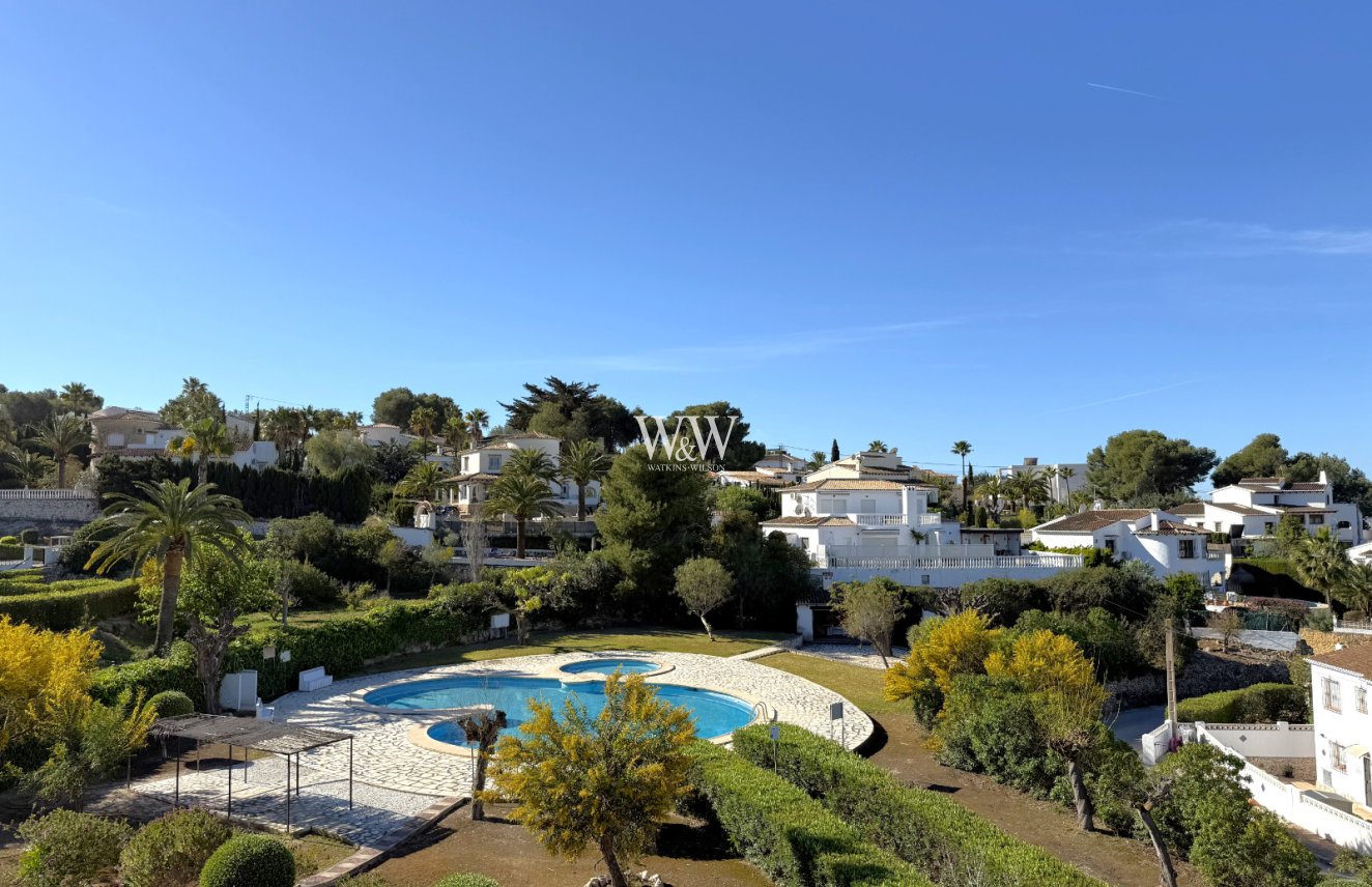 Resale - Bungalow -
Moraira - Pla del Mar