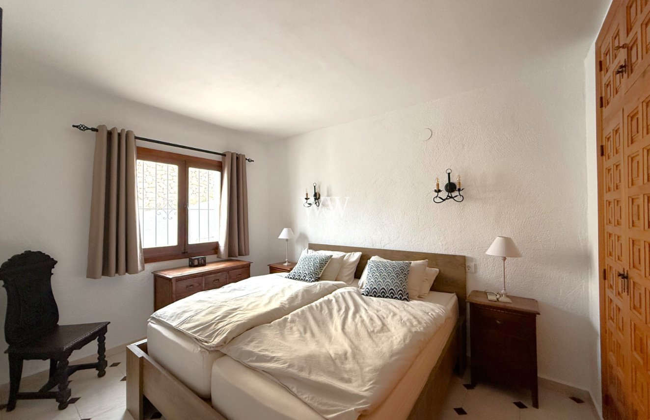 Resale - Bungalow -
Moraira - Pla del Mar