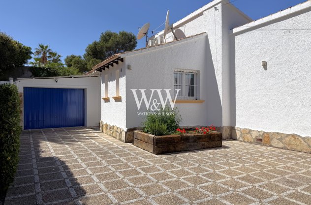 Resale - Villa -
Moraira - Moravit