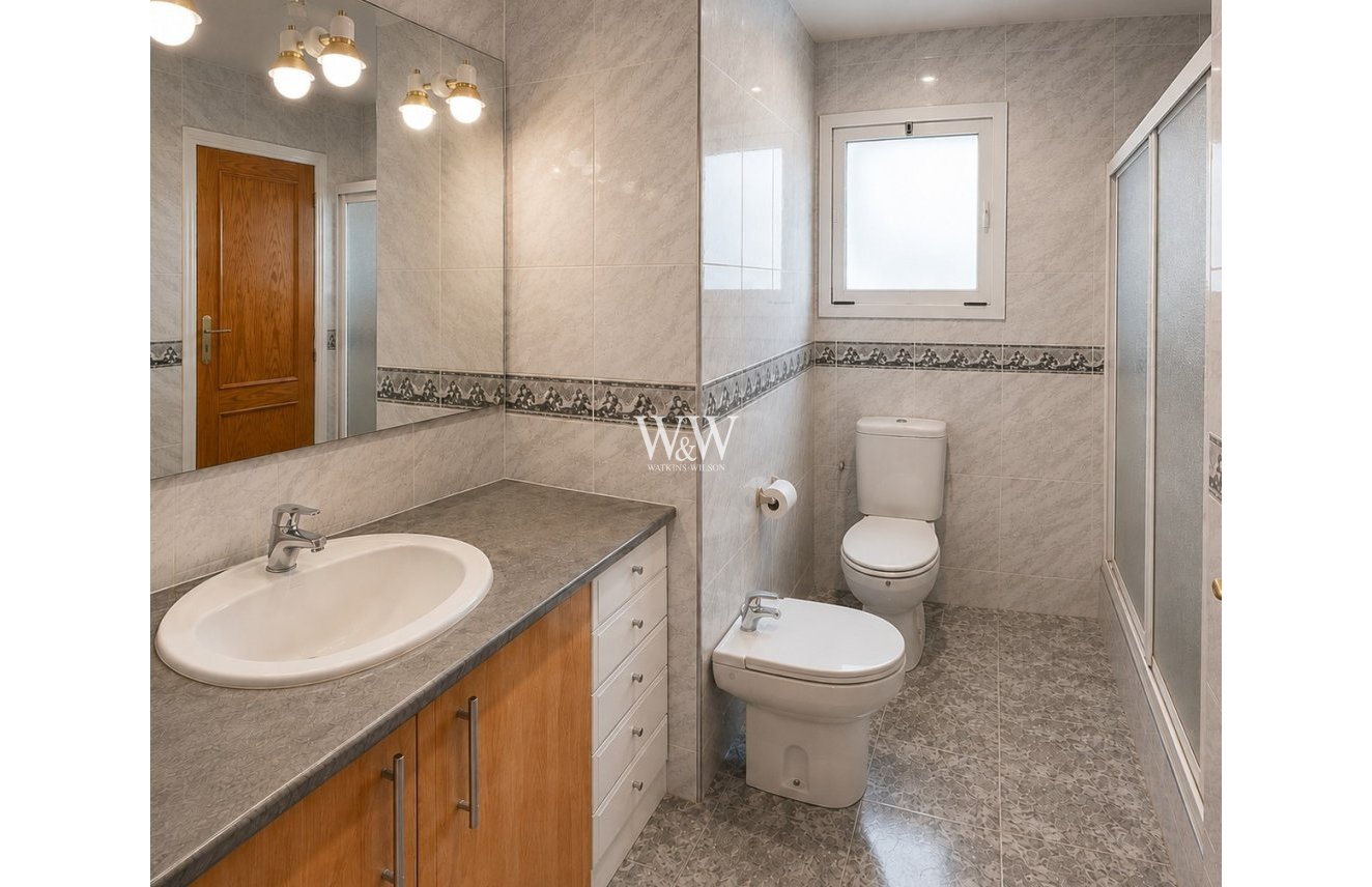 Resale - Villa -
Moraira - Pinar de Advocat