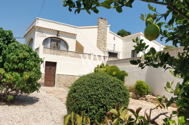 Resale - Villa -
Moraira - Pinar de Advocat