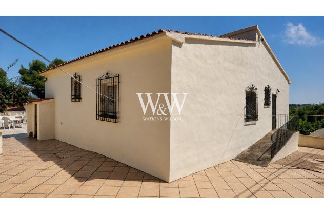 Resale - Villa -
Moraira - Pinar de Advocat