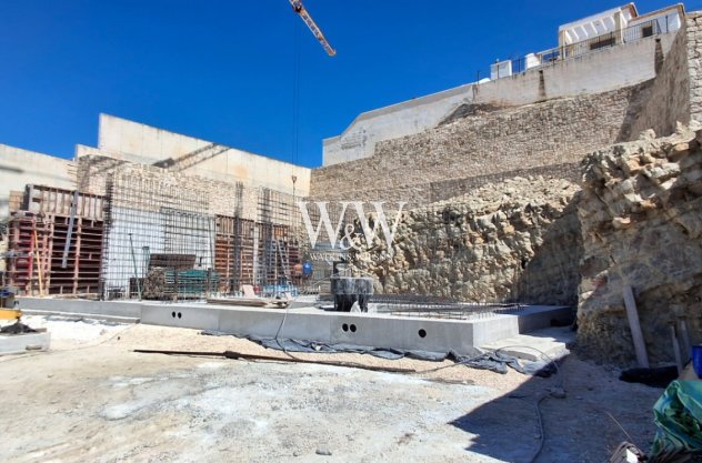 Resale - Villa -
Calpe - Urbanización