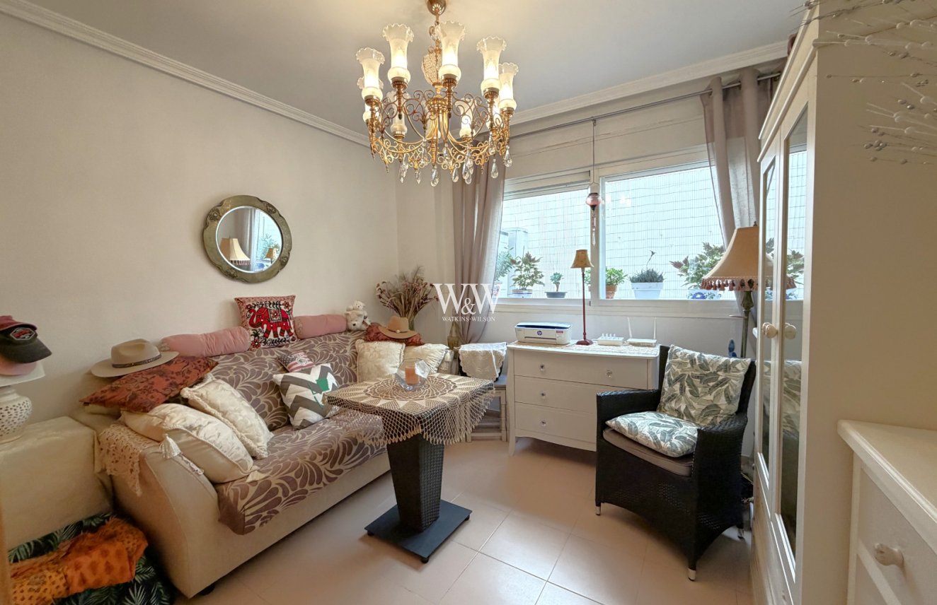 Revente - Appartement -
Teulada