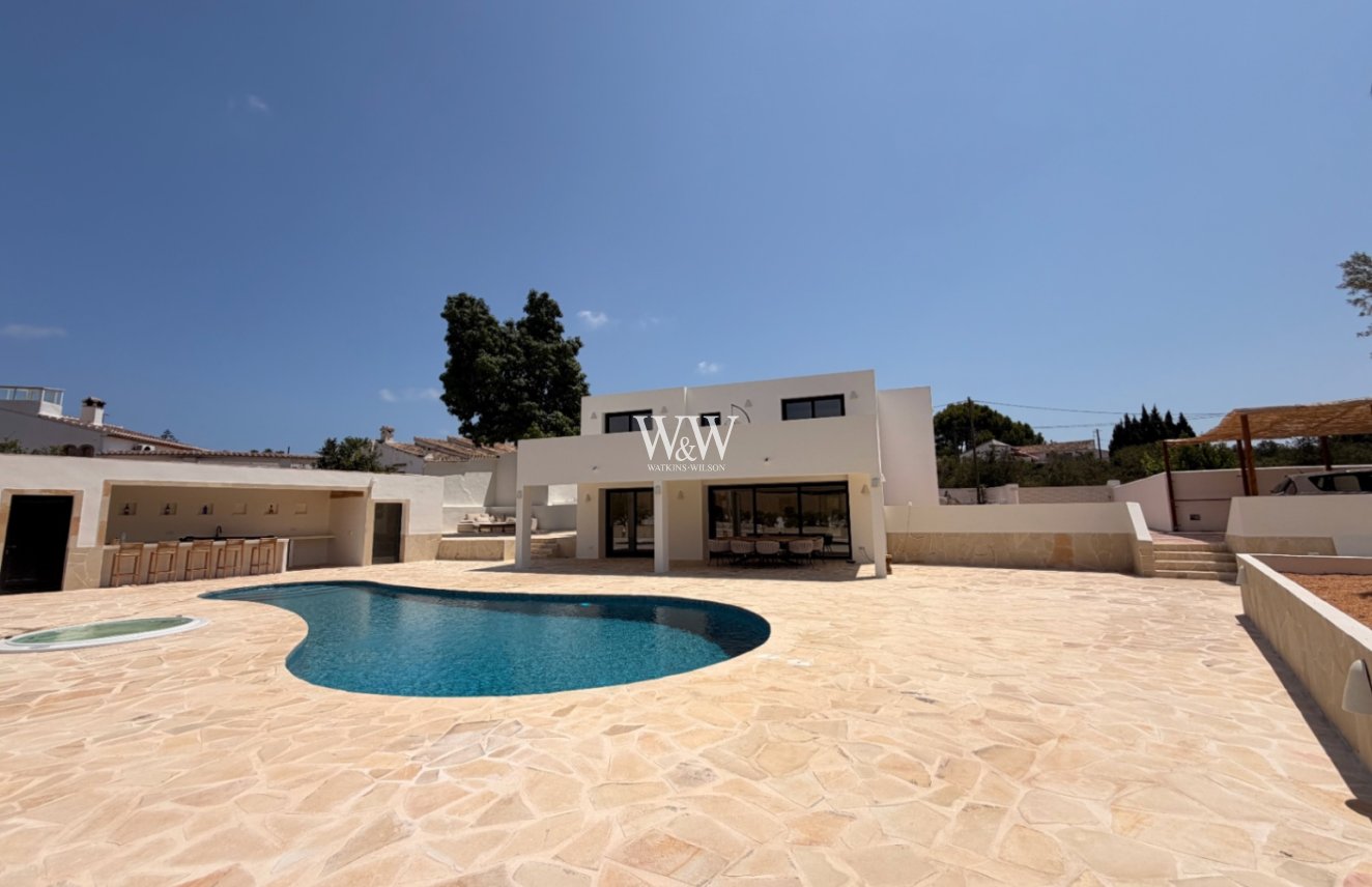 Resale - Villa -
Jávea - Casco antiguo