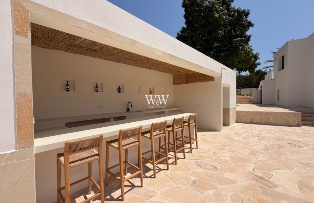 Resale - Villa -
Jávea - Casco antiguo