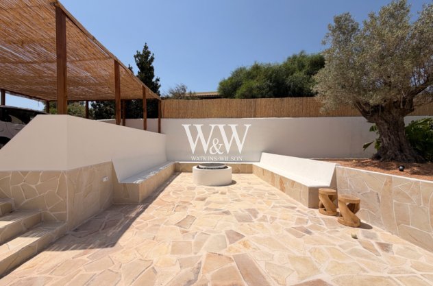 Resale - Villa -
Jávea - Casco antiguo