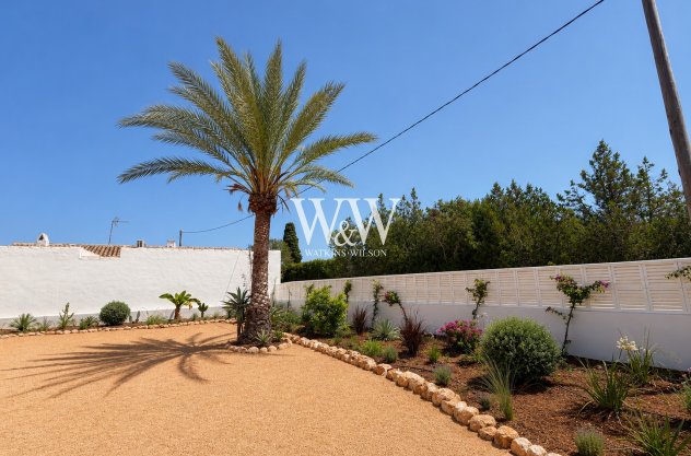 Resale - Villa -
Jávea - Casco antiguo