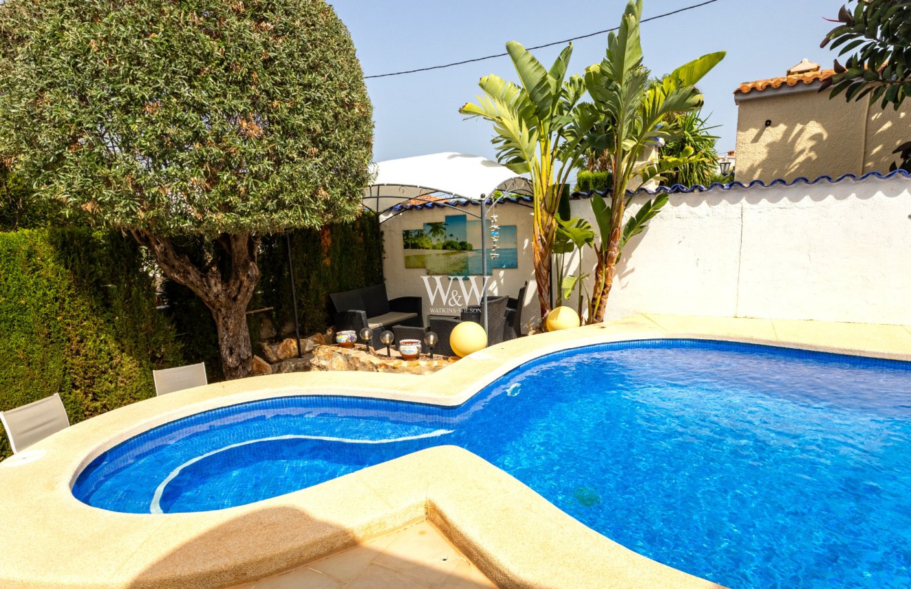 Resale - Villa -
Benissa - Benissa Coast