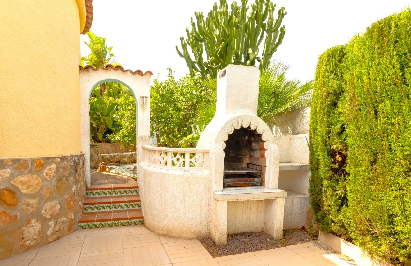 Resale - Villa -
Benissa - Benissa Coast