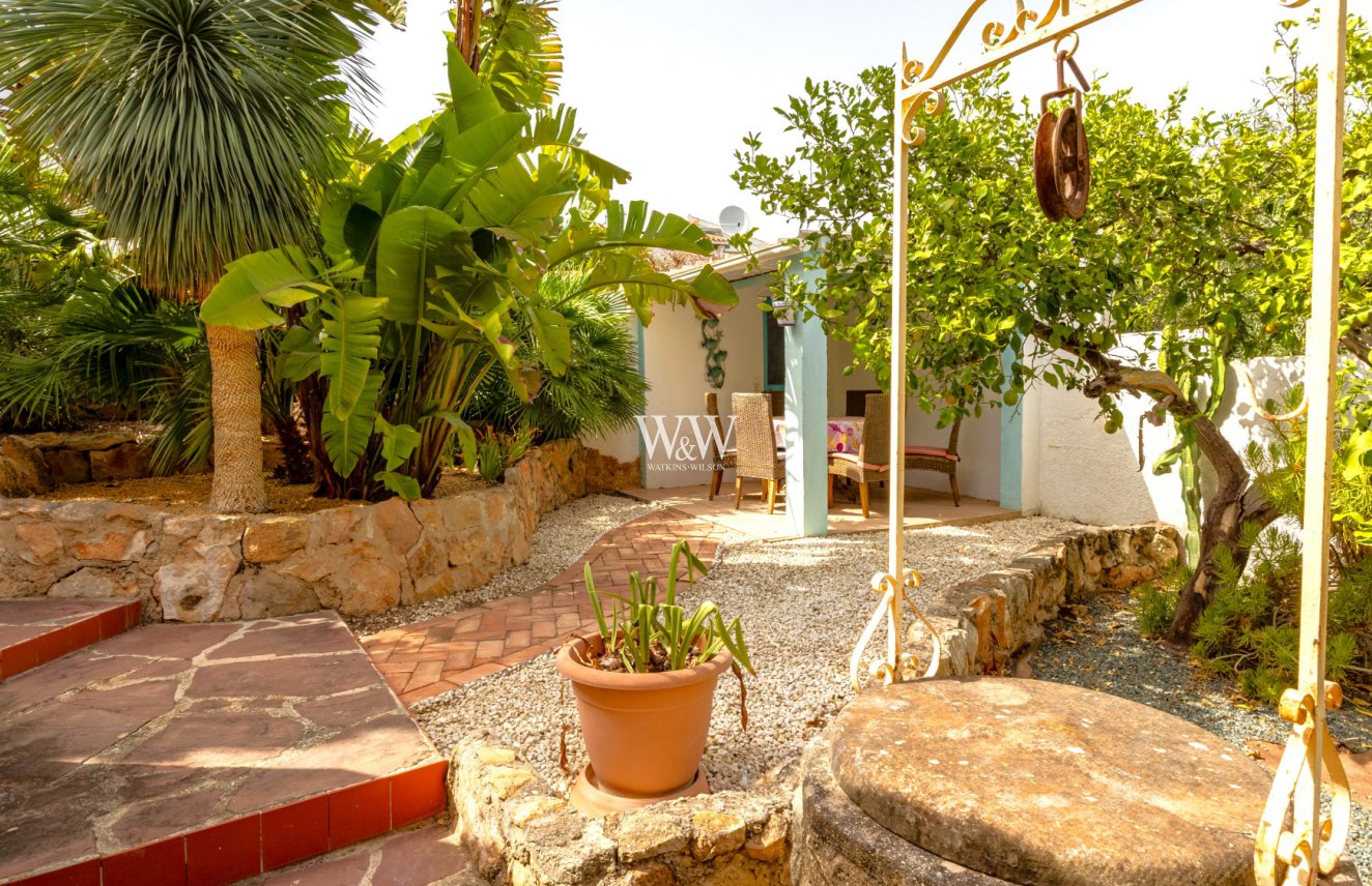 Resale - Villa -
Benissa - Benissa Coast