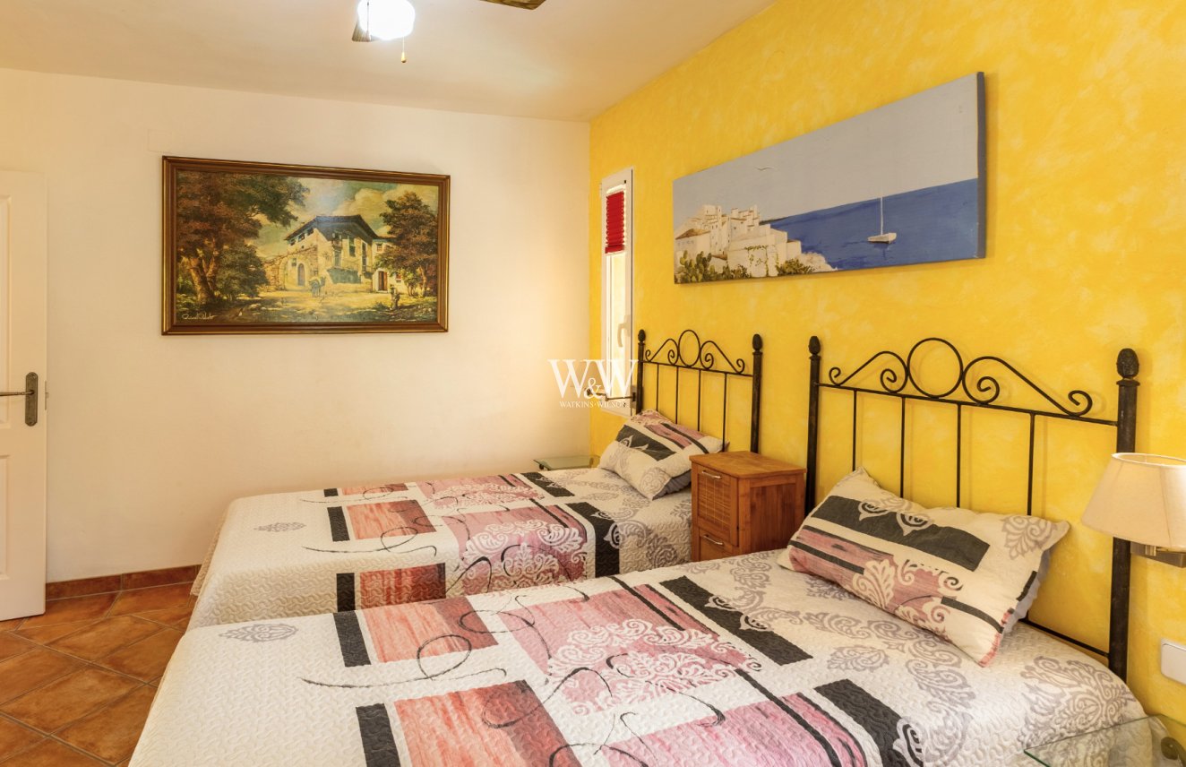 Resale - Villa -
Benissa - Benissa Coast