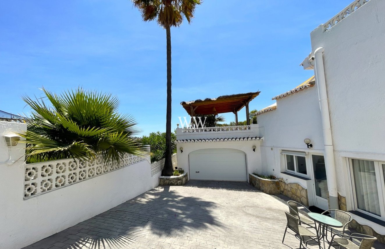 Reventa - Villa -
Moraira - La Sabatera