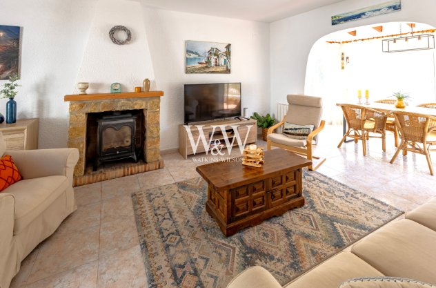 Resale - Bungalow -
Moraira