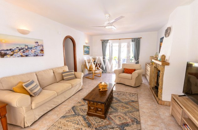 Resale - Bungalow -
Moraira