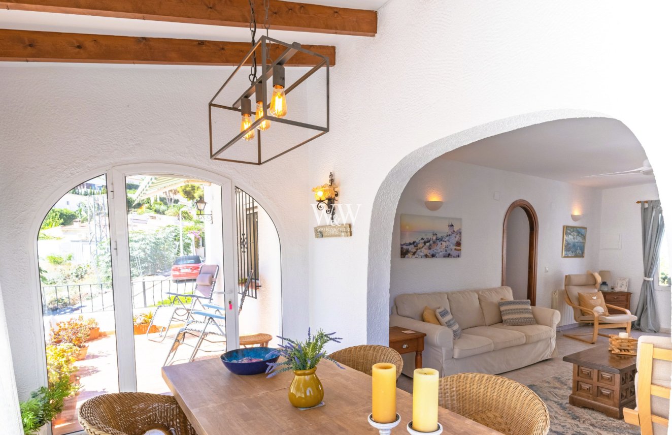 Resale - Bungalow -
Moraira