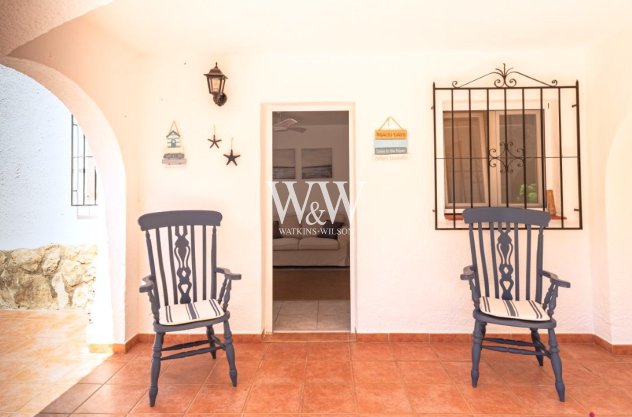 Resale - Bungalow -
Moraira