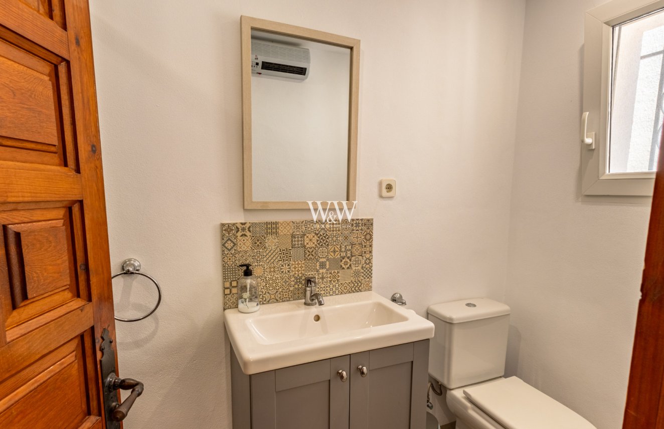 Resale - Bungalow -
Moraira