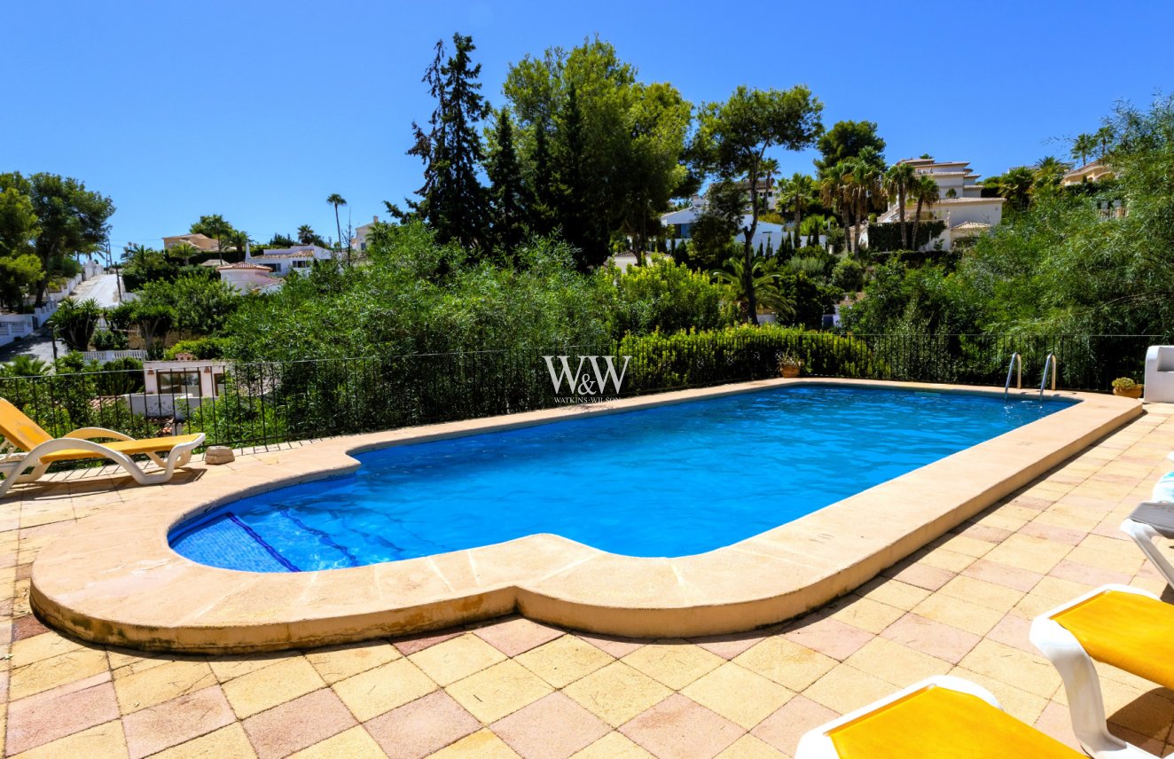 Resale - Bungalow -
Moraira