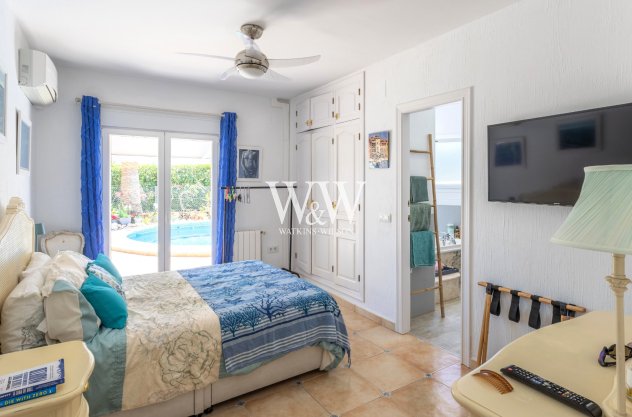 Resale - Villa -
Moraira - Pinar de Advocat